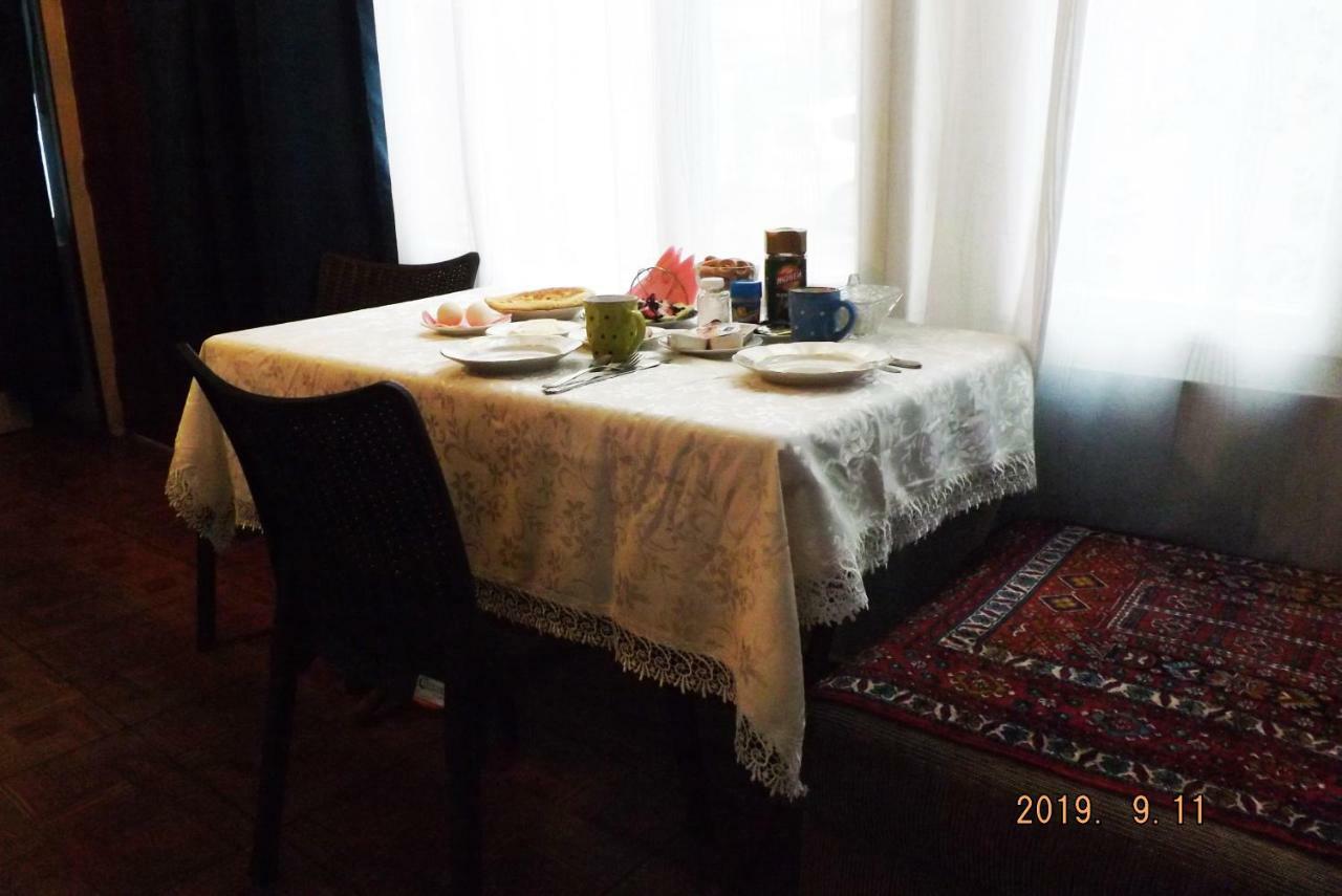 Guest House Ing Tiflis Exterior foto